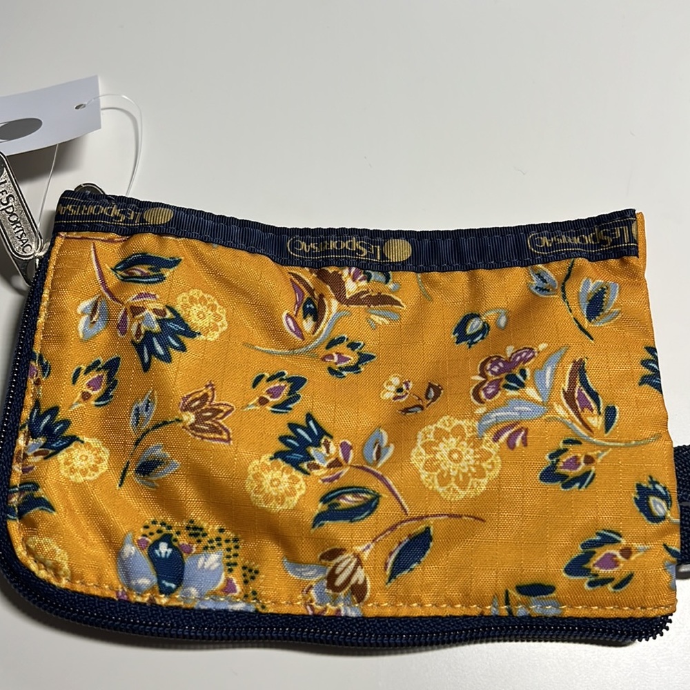 Coin pouch - Picture 4 of 7
